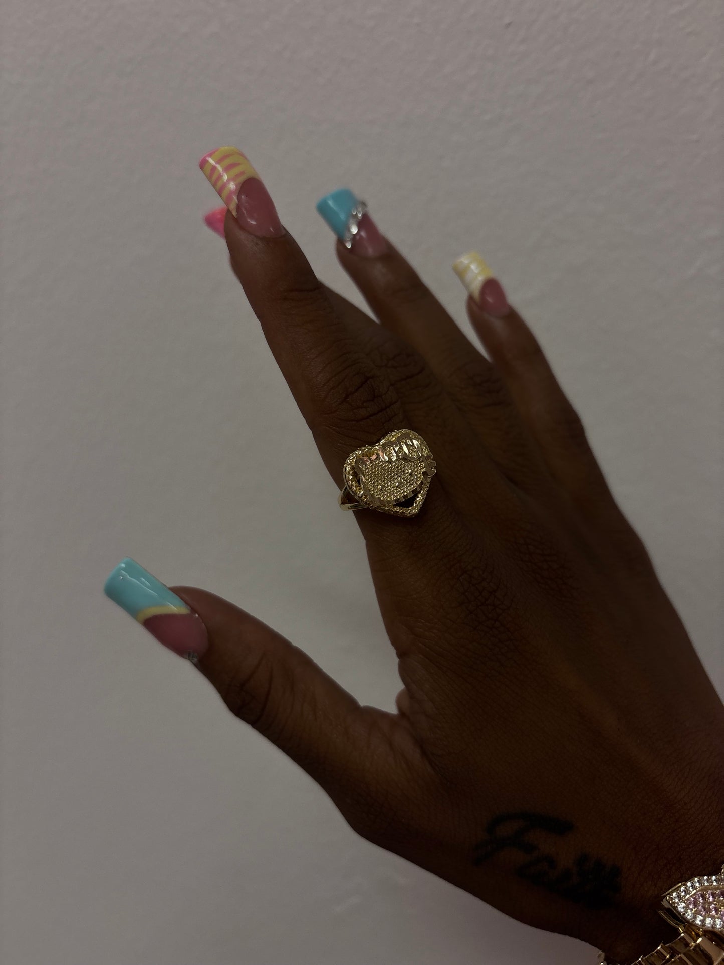 18k gold plated hello kitty heart ring