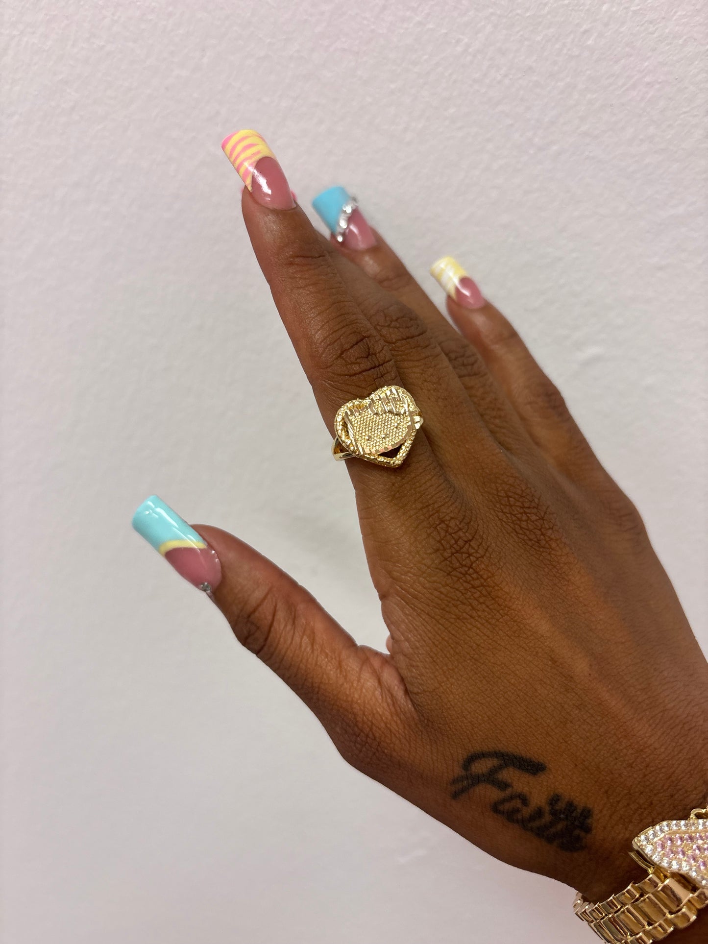 18k gold plated hello kitty heart ring