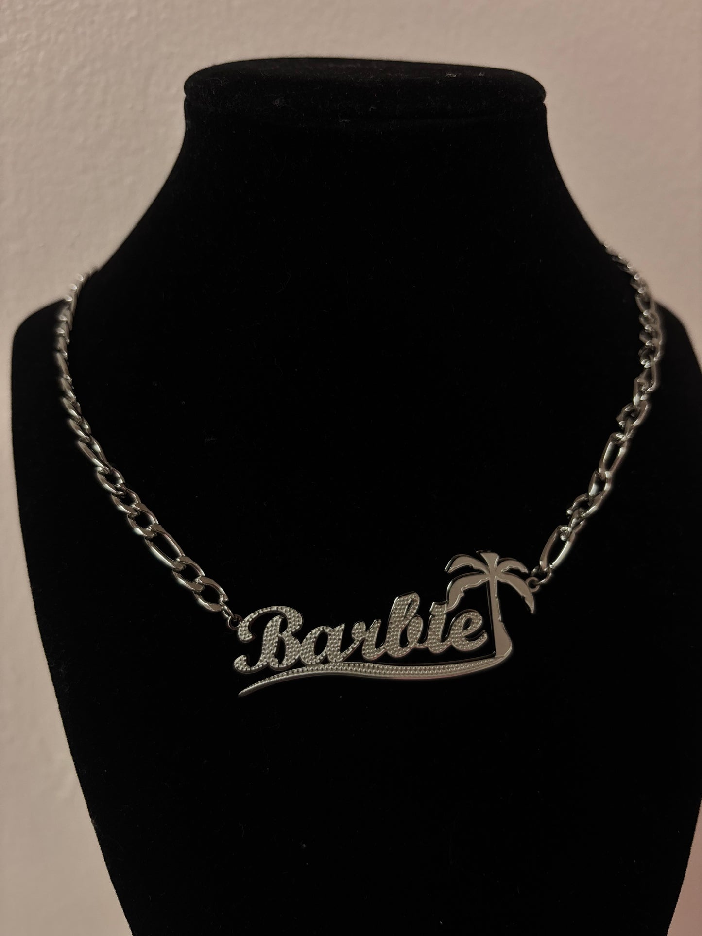Customized name necklace palm tree