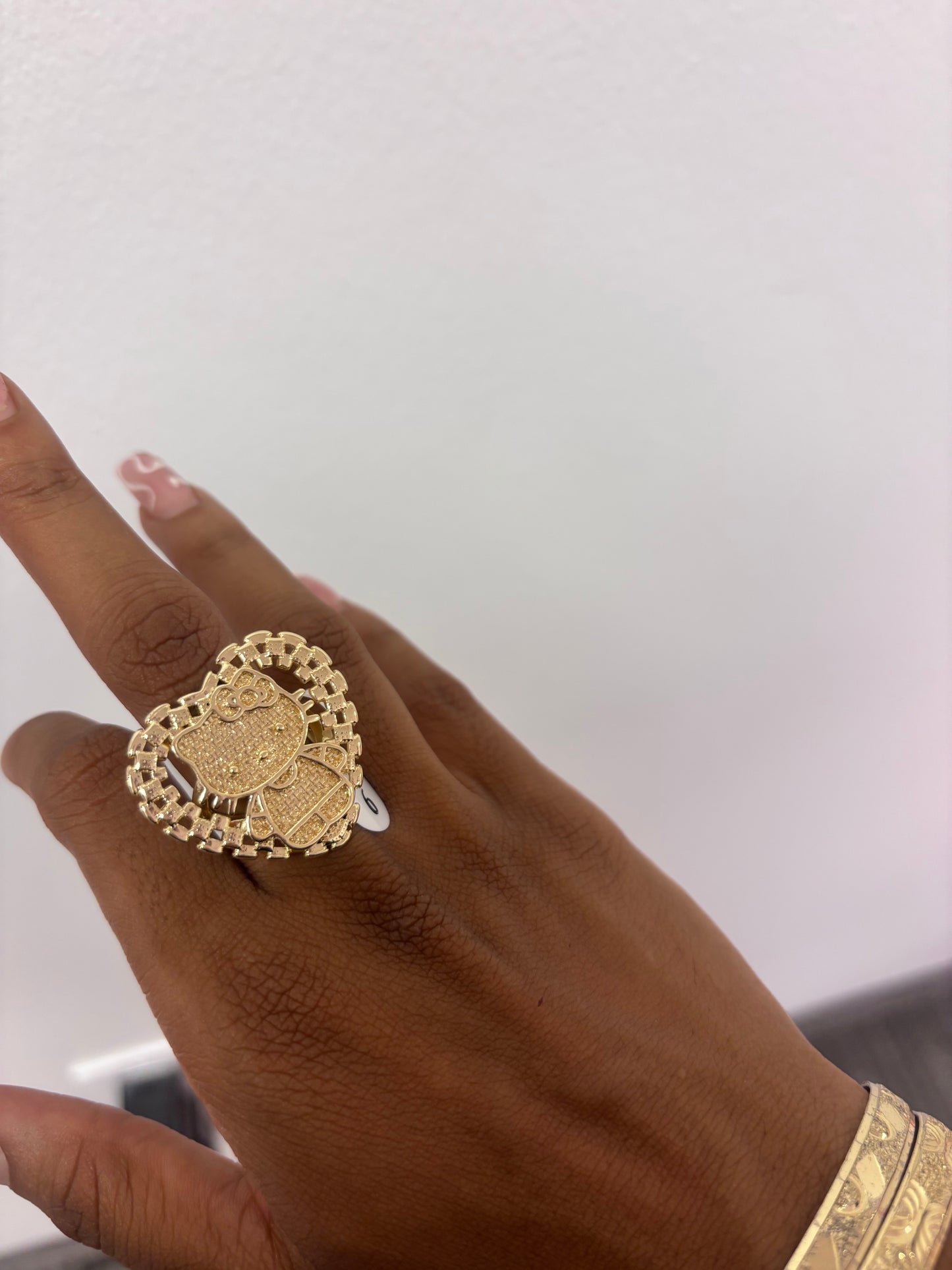 18k hello kitty heart ring