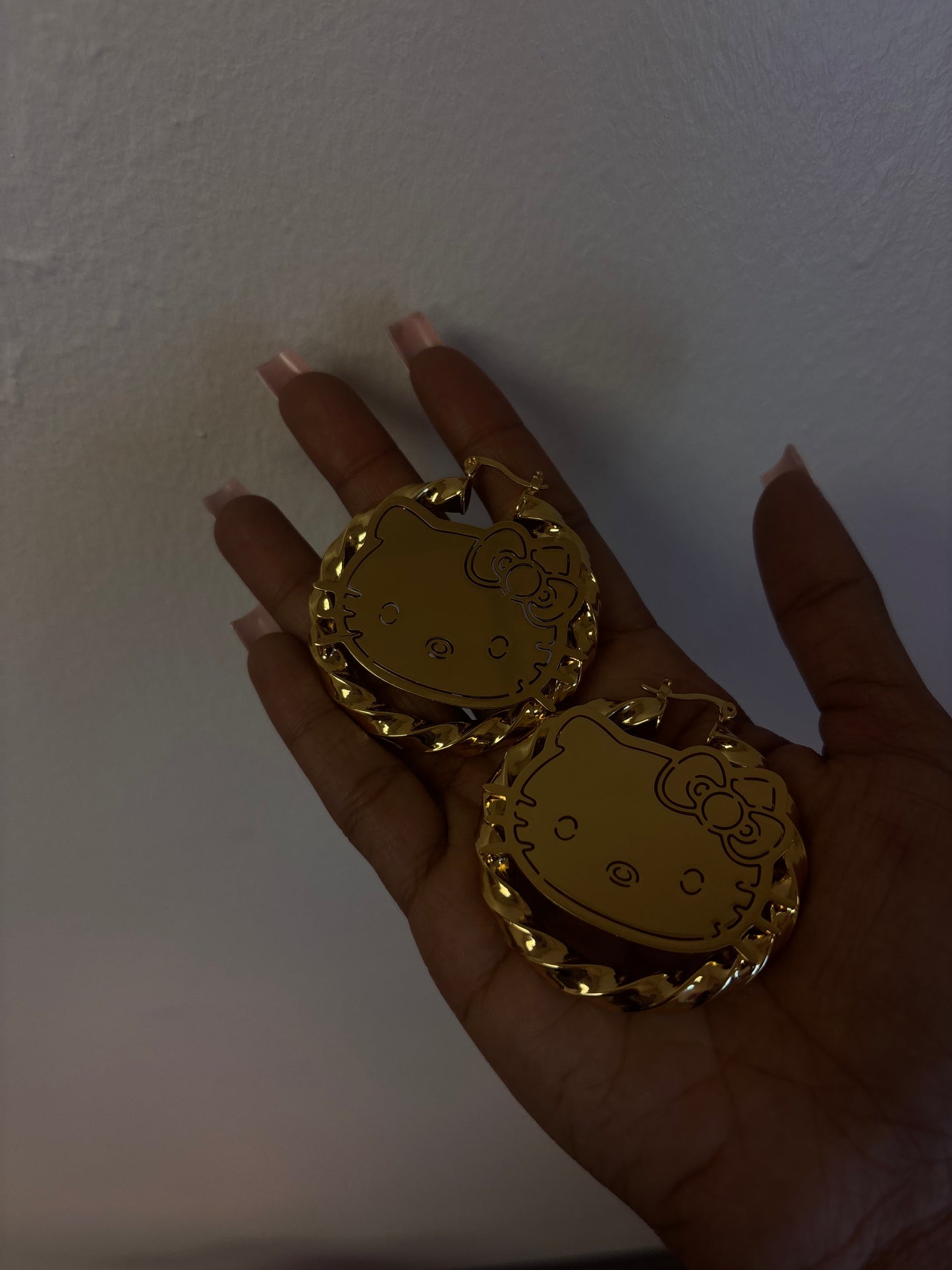 18k gold plated hello kitty hoop earrings