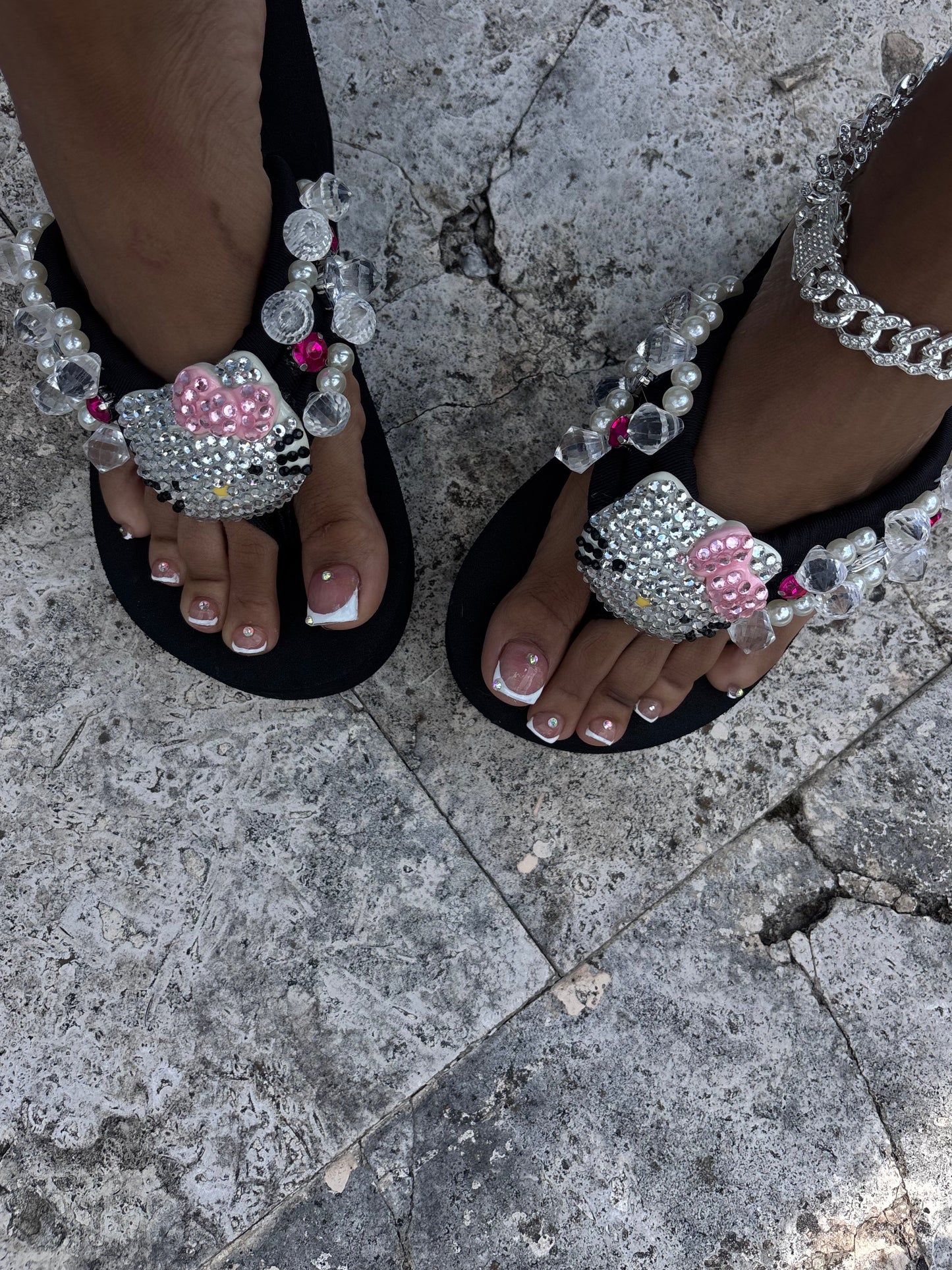 Hello kitty sandals